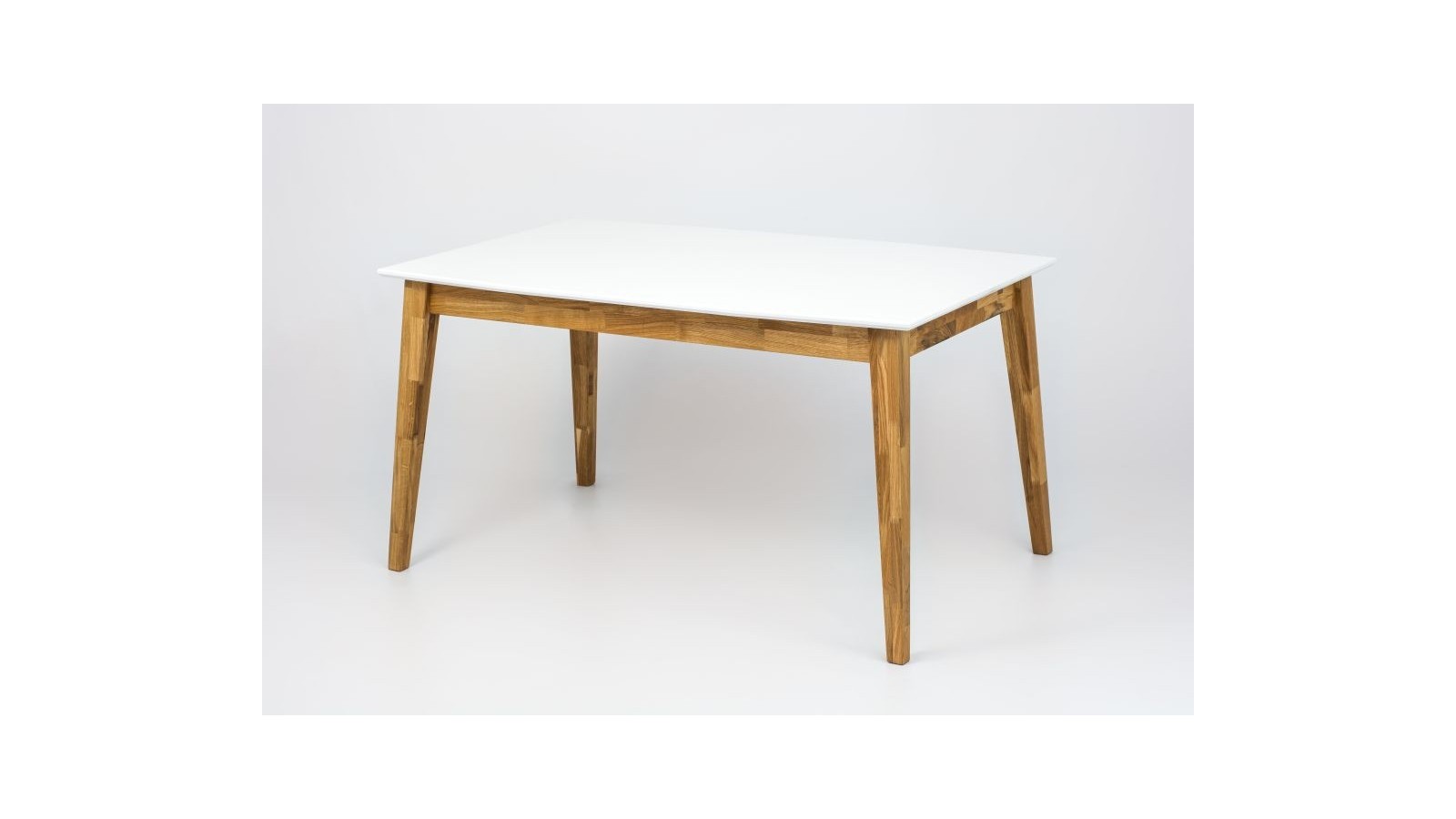 dubový stôl Urvis