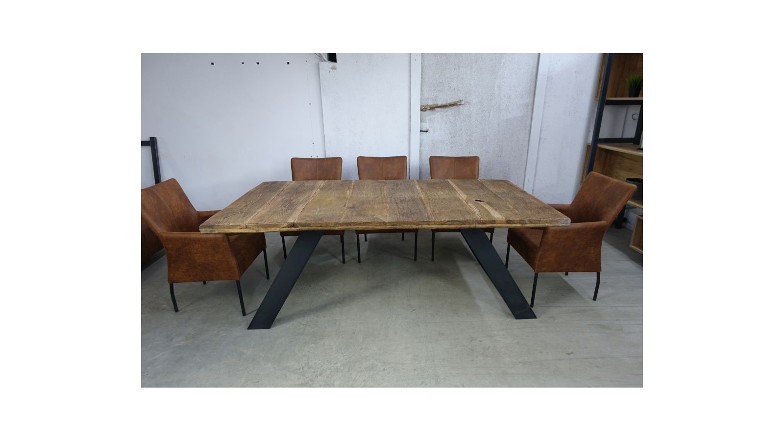 Industriál dubový stôl, nohy U